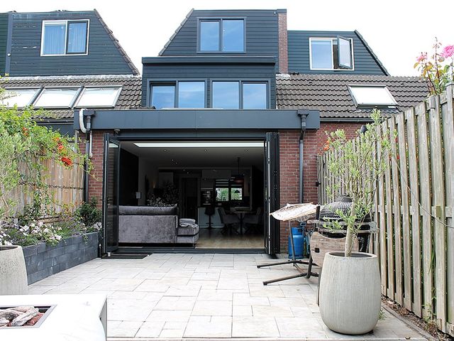 Noorderbreek 16, Landsmeer