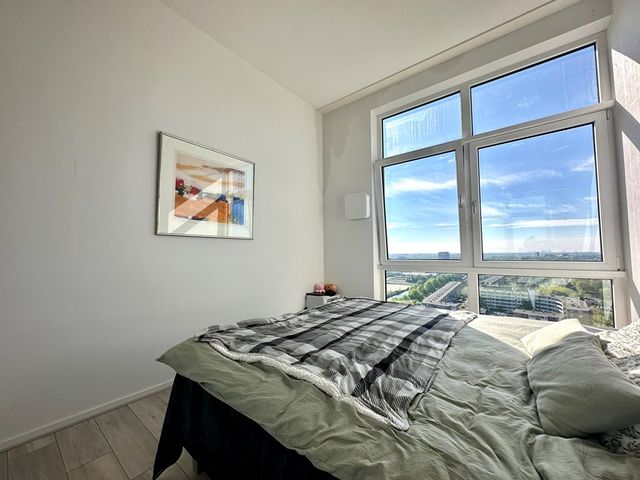 Laakweg 24L, Den Haag