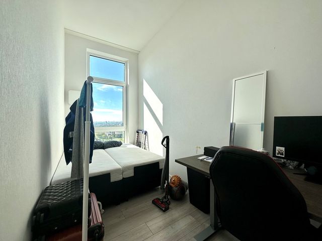 Laakweg 24L, Den Haag