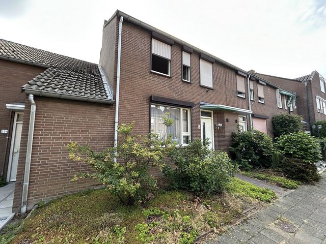 Deken Deutzlaan 232, Kerkrade