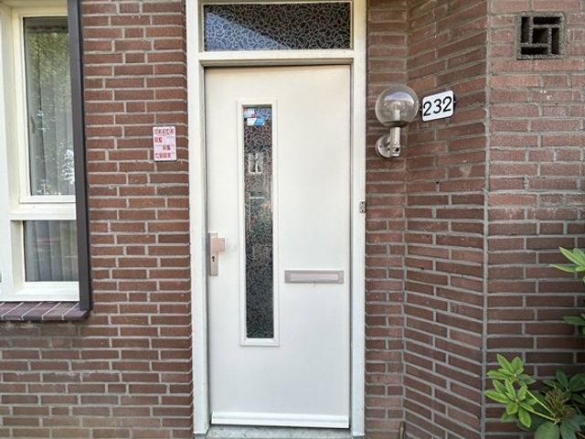 Deken Deutzlaan 232, Kerkrade