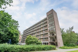 homes for rent on Mr. G. Groen van Prinstererlaan 379