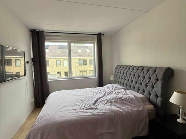 Florence Nightingaleweg 11, Den Haag