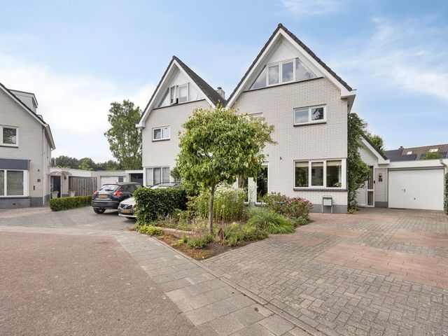 Smetanadreef 35, Veenendaal