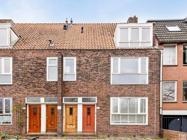 Winschoterdiep 157A, Groningen