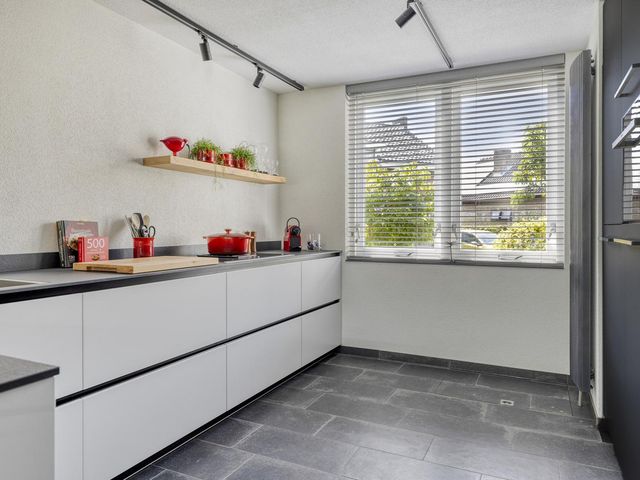 Leviestraat 27, Zuidland