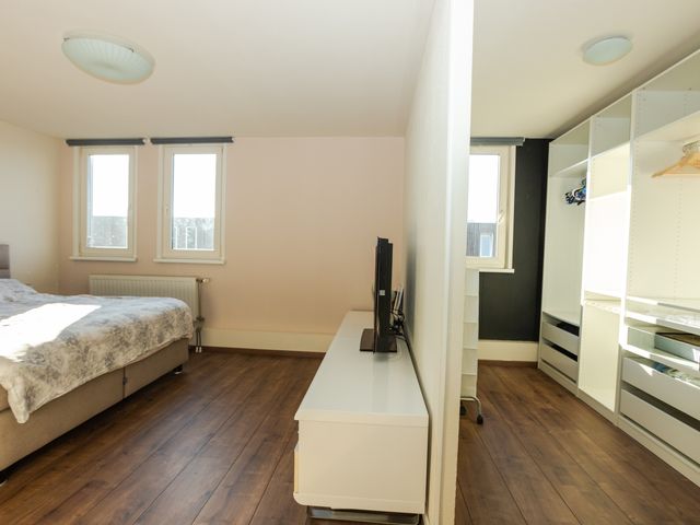 Loenerveld 16, Nieuw-Vennep