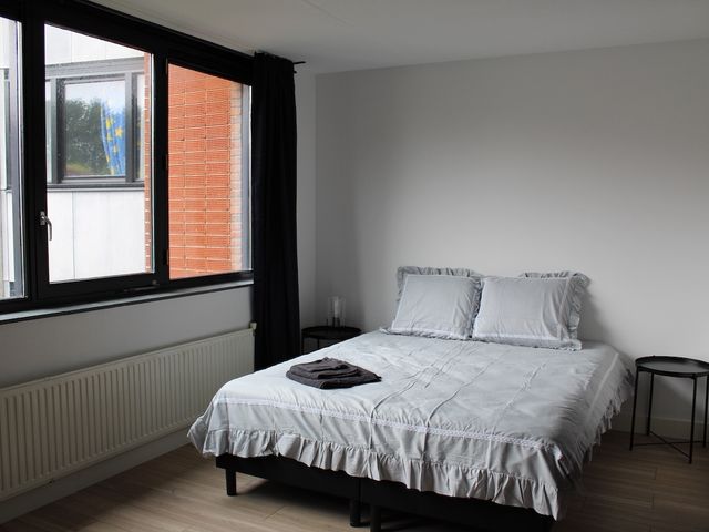 Klaas van Reeuwijkstraat 1, Hoofddorp