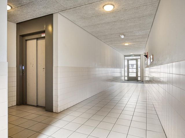 Bergweg 88F, Rotterdam
