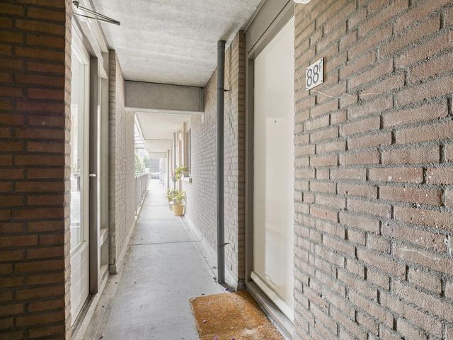 Bergweg 88F, Rotterdam