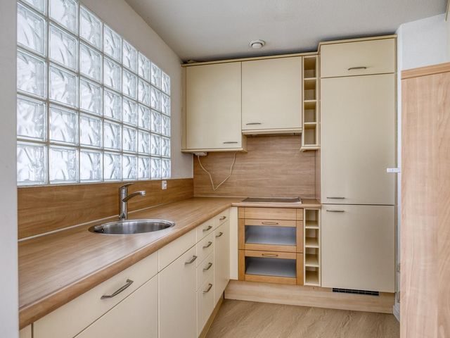 Bergweg 88F, Rotterdam