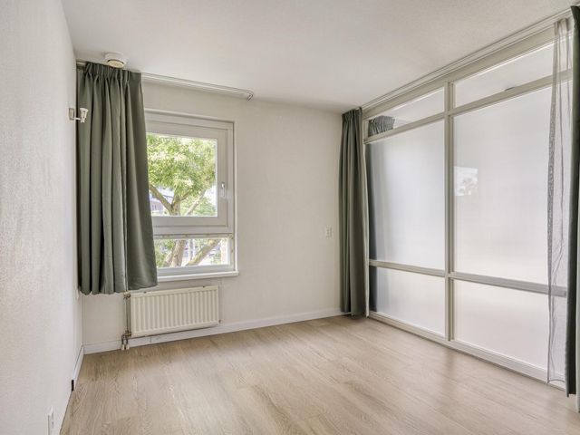 Bergweg 88F, Rotterdam
