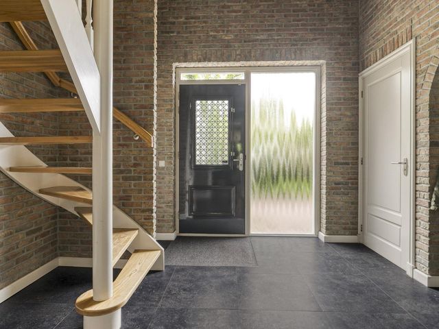 Van Zeylstraat 4, Oud-Vossemeer