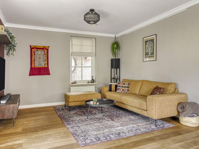 Van Zeylstraat 4, Oud-Vossemeer