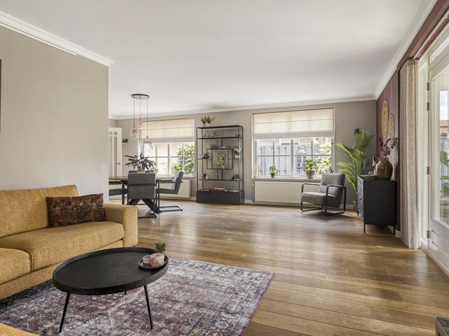 Van Zeylstraat 4, Oud-Vossemeer
