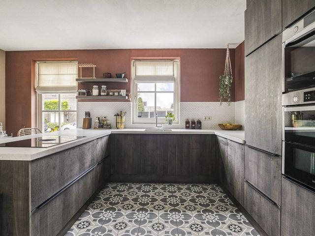 Van Zeylstraat 4, Oud-Vossemeer