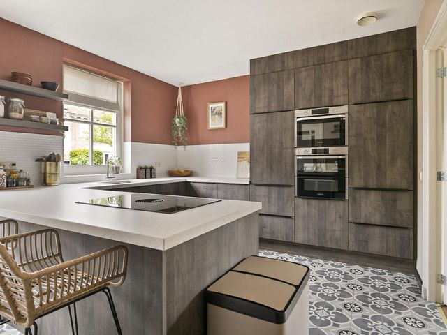 Van Zeylstraat 4, Oud-Vossemeer