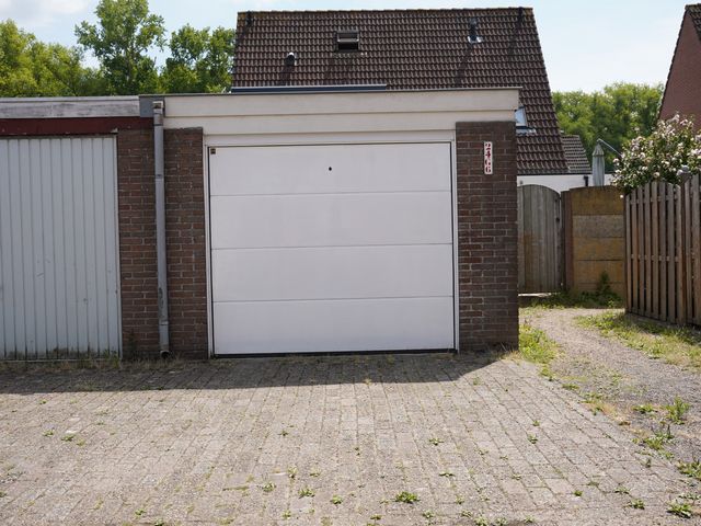Schuttershof 11, Sluis