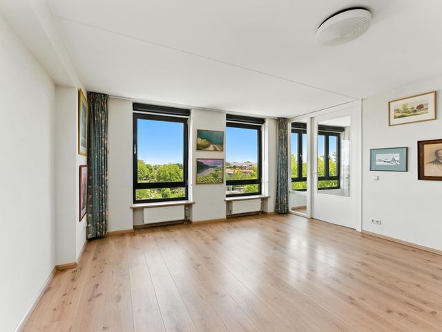 Van Eesterensingel 126E, Alblasserdam