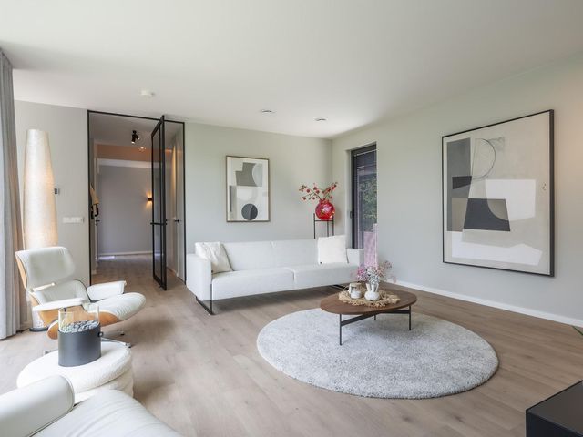 Korenbloem 4, Heerlen
