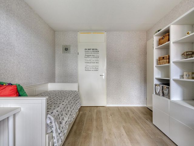 Zuidersingel 8, Barendrecht