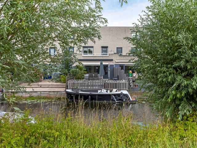 Zuster Reichertstraat 22, Leiden