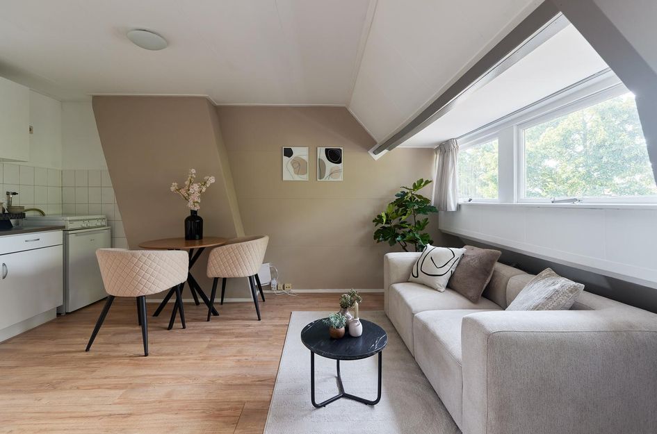Huygensstraat 27E