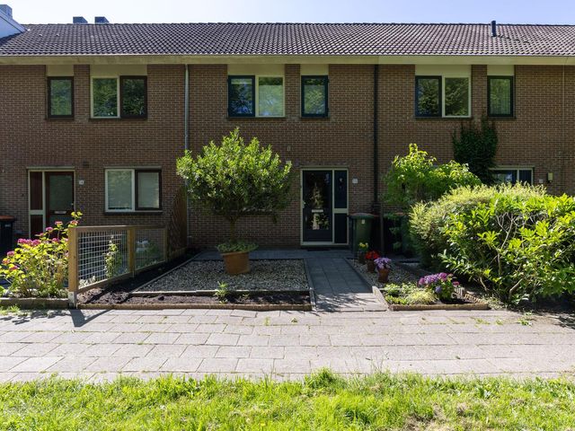 Gording 15, Hoorn