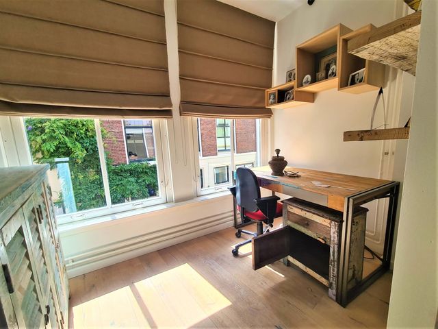 Groenesteeg 44, Leiden