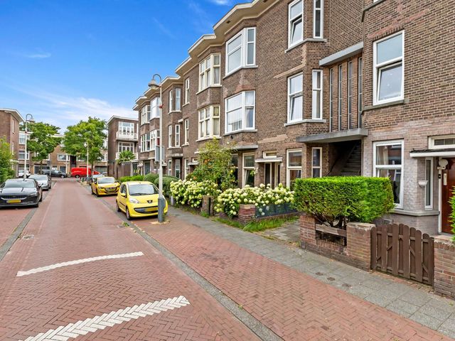 Hoog Buurlostraat 28, 's-Gravenhage