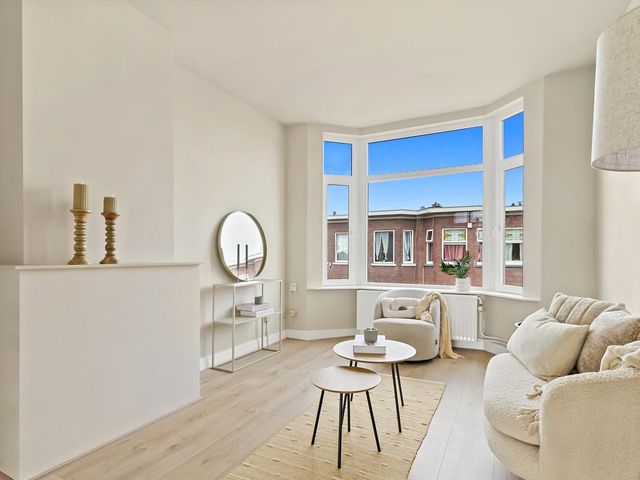 Hoog Buurlostraat 28, 's-Gravenhage
