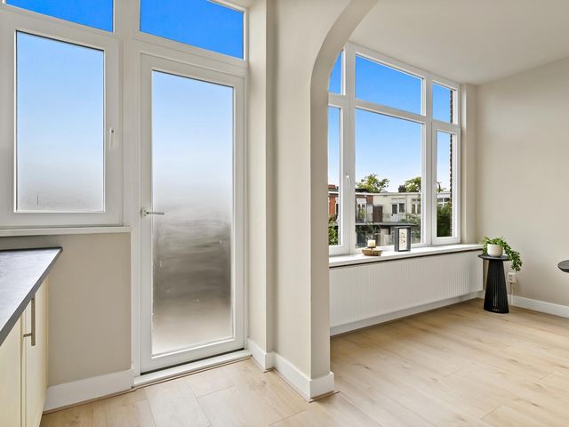 Hoog Buurlostraat 28, 's-Gravenhage