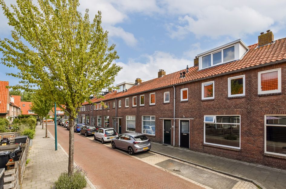 Javastraat 23