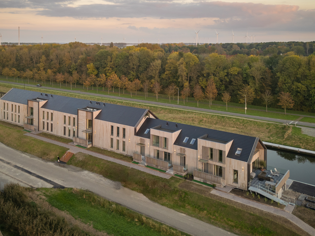 Westhavendijk 8b, Middelharnis