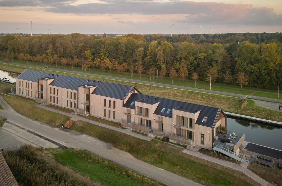 Westhavendijk 8b
