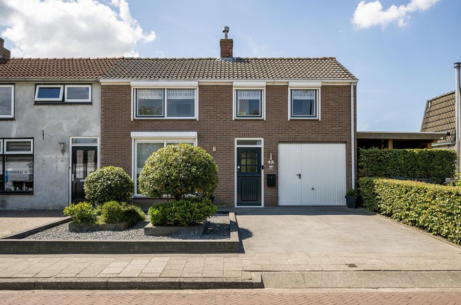 Dorpsweg 43