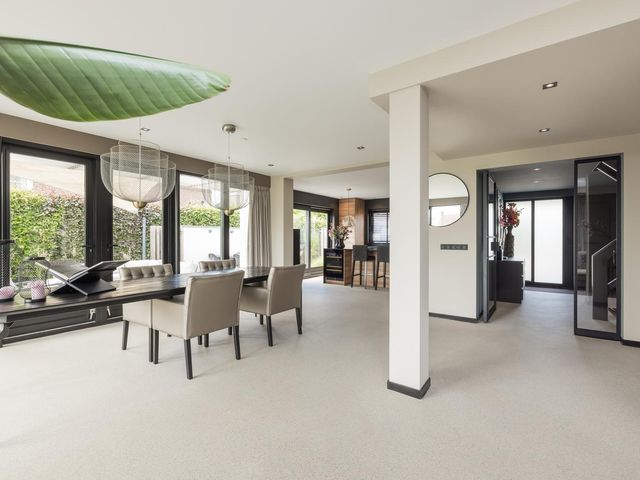 Ringvaartzijde 15, Lisse