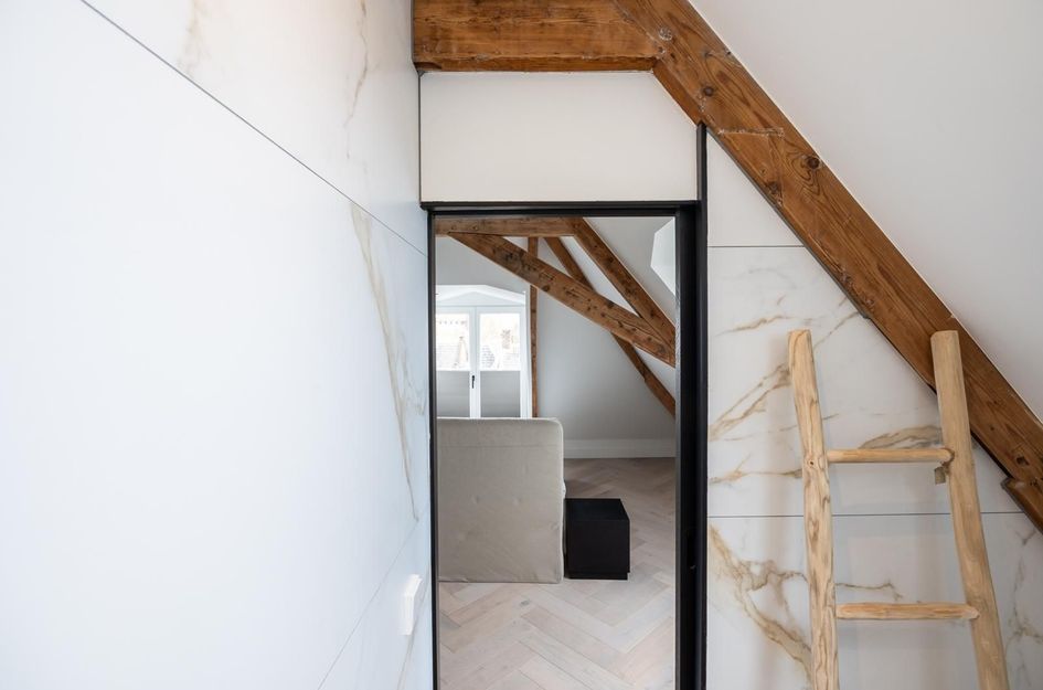 Nieuwsteeg 34B