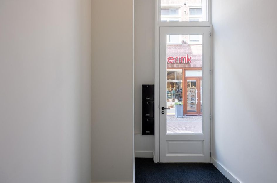 Nieuwsteeg 34B