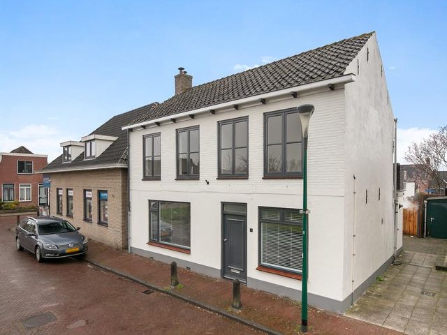 Kerkring 7, Fijnaart