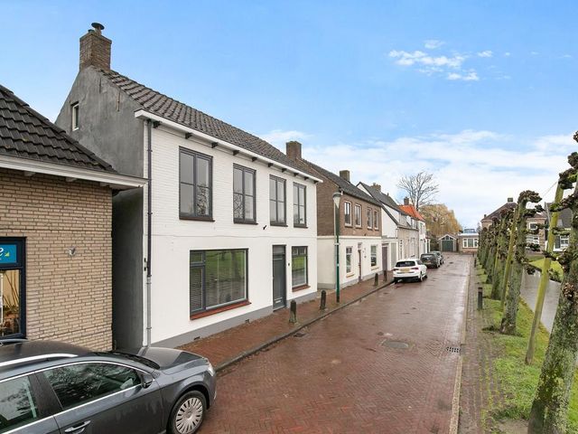 Kerkring 7, Fijnaart