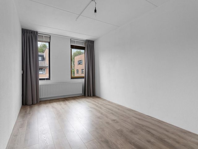 Jozef Israelslaan 31, Almere