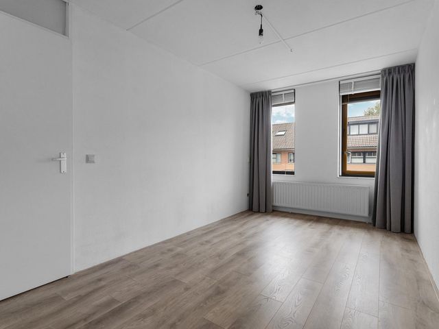 Jozef Israelslaan 31, Almere