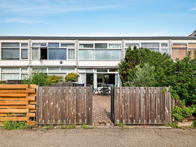 De Schelp 14, Zandvoort