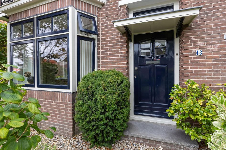 Dr.Nuijensstraat 43