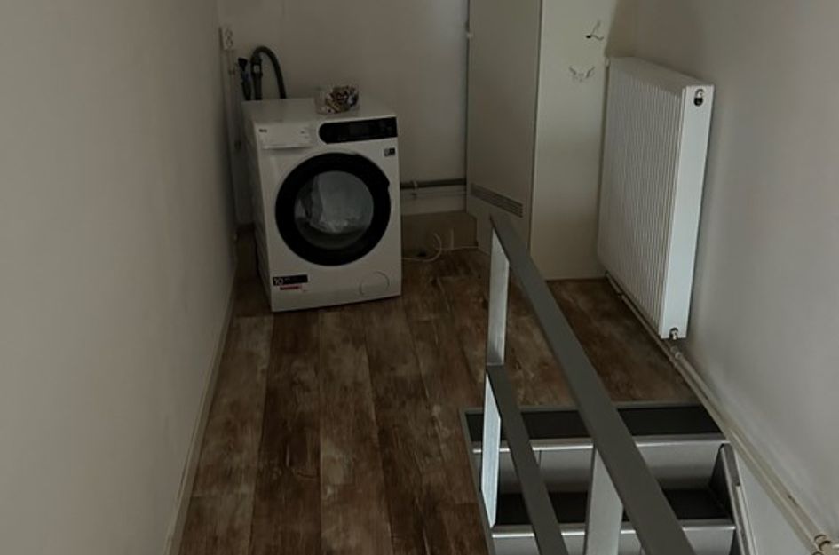 Einderstraat 17B