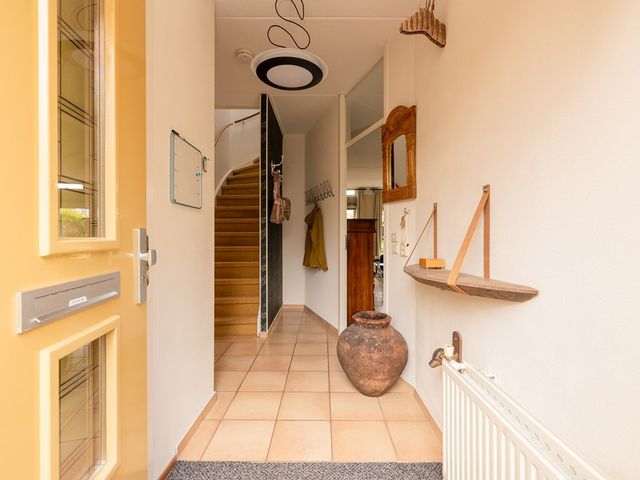 Vrouwenmantel 81, Schoonhoven