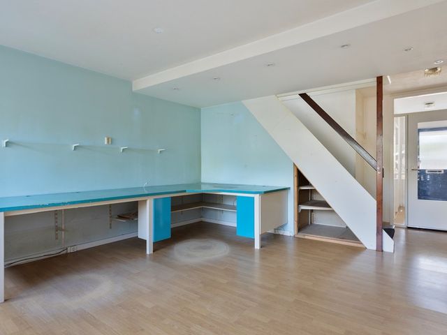 Volder 6, Hoorn
