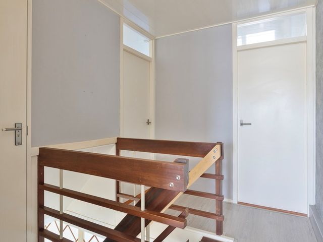 Volder 6, Hoorn