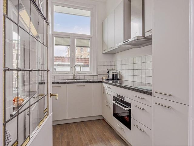 Van Baerlestraat 34 1, Amsterdam